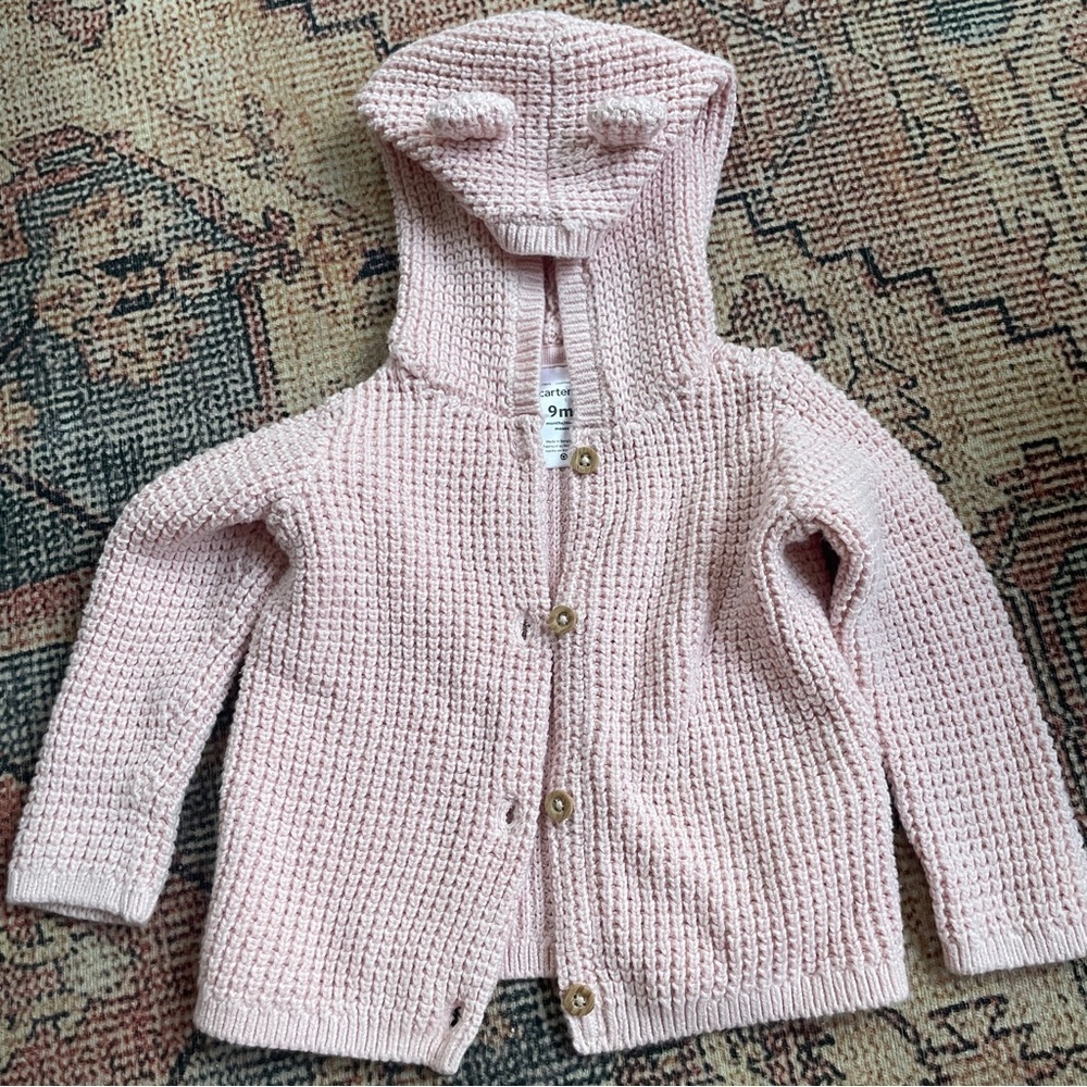 Little Girl’s Sweater with Hood